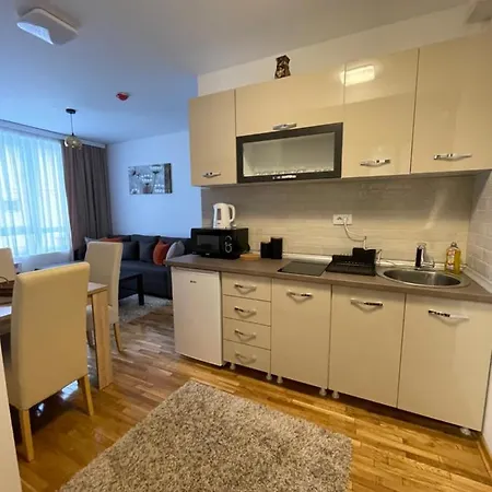Enzo Apartment